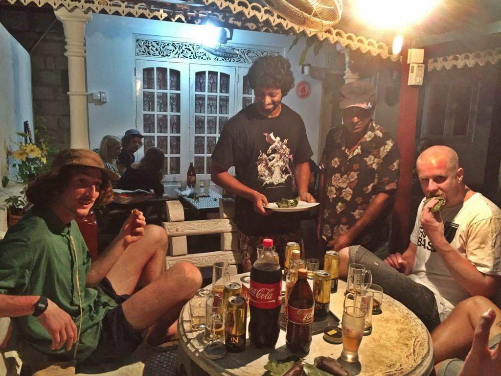 Silvas Surf Home Weligama Dış mekan fotoğraf